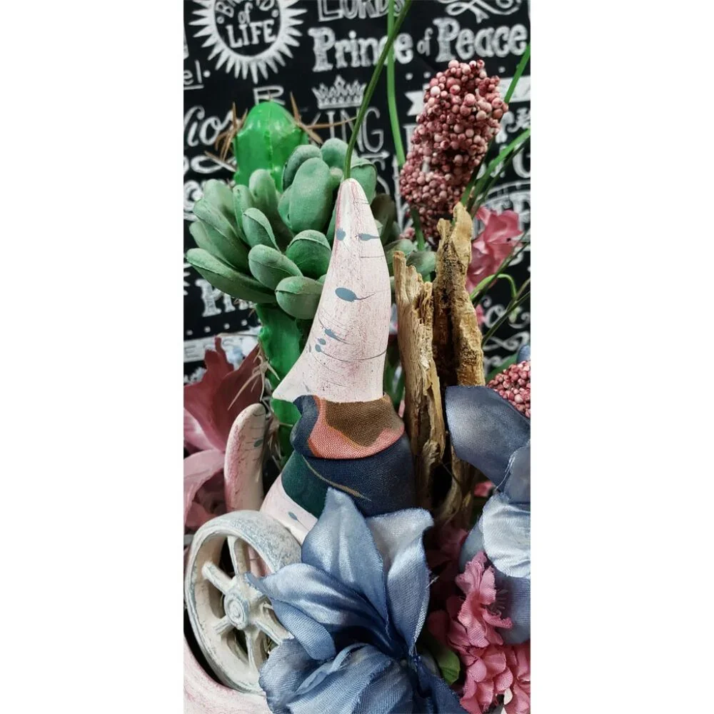 Southwest Arizona Cactus Coyote Pottery Plant Decor
